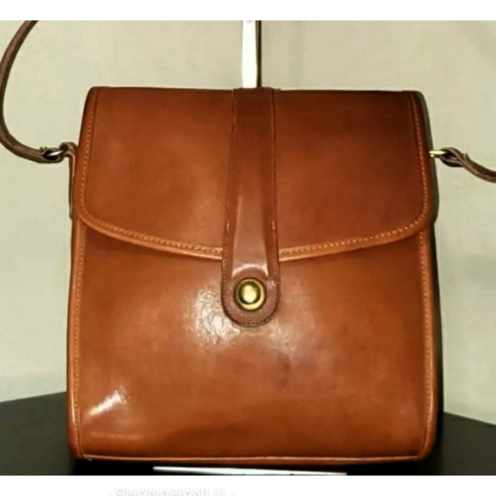 Coach VTG British Tan Leather #5731 RARE Crossbody - Picture 1 of 13